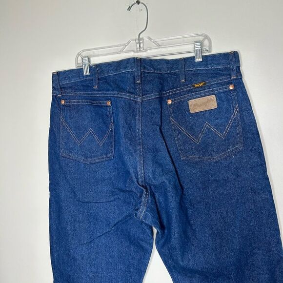 Wrangler Blue Relaxed Fit Jeans with Classic Indigo Style 40x30 vintage 90s - Picture 4 of 5
